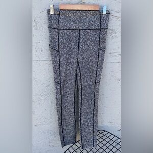 Women’s Lulumon leggings